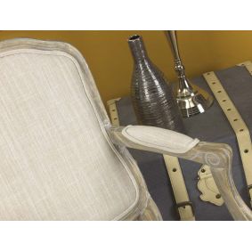 Poltrona imbottita in tessuto naturale